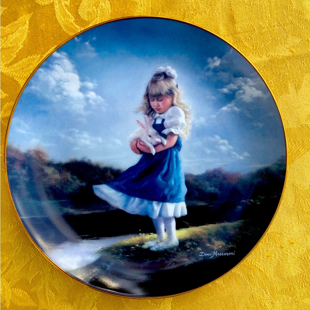 Dino Massaroni girl and bunny plate